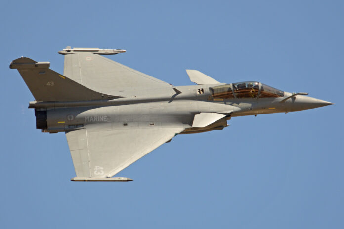 Dassault Rafale Marine Variant - India is looking to buy these aircraft for its Navy